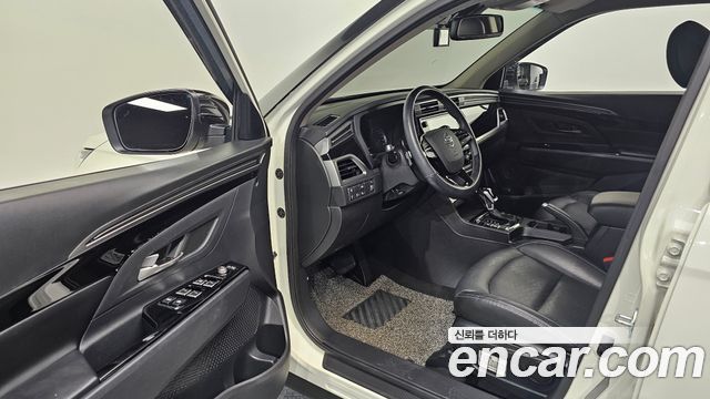 KG Mobility (SsangYong) Beautiful Korando Gasoline 1.5 2WD C5 Prime 2020 — фото 10