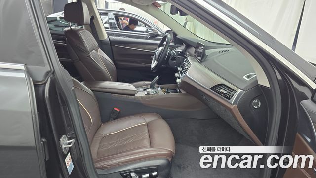 BMW 6 Series GT (G32) 630i xDrive Luxury 2020 — фото 26