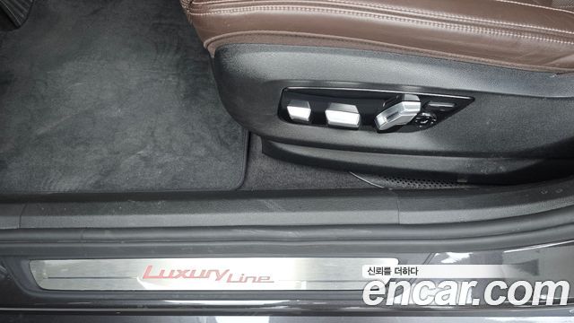 BMW 6 Series GT (G32) 630i xDrive Luxury 2020 — фото 31