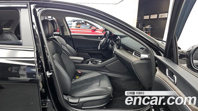 Kia K5 (III) 2.0 Noblesse 2021 — фото 11