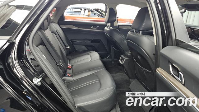 Kia K5 (III) 2.0 Noblesse 2021 — фото 12