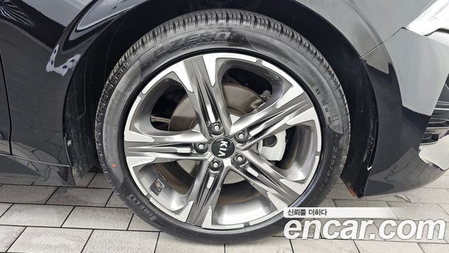 Kia K5 (III) 2.0 Noblesse 2021 — фото 21