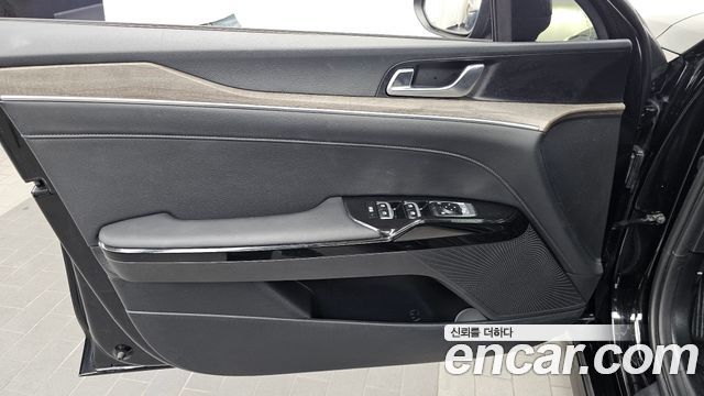 Kia K5 (III) 2.0 Noblesse 2021 — фото 24
