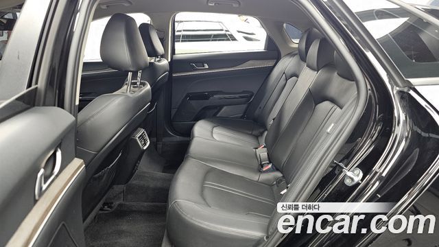 Kia K5 (III) 2.0 Noblesse 2021 — фото 26