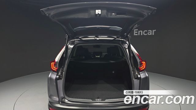 Honda CR-V (V) 2.0 Hybrid Touring 4WD 2022 — фото 24