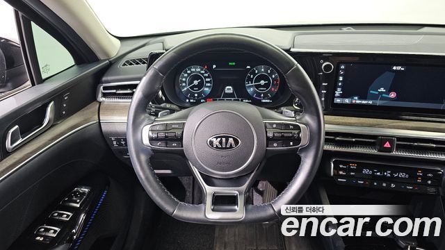 Kia K5 (III) 1.6 Turbo Signature 2021 — фото 15