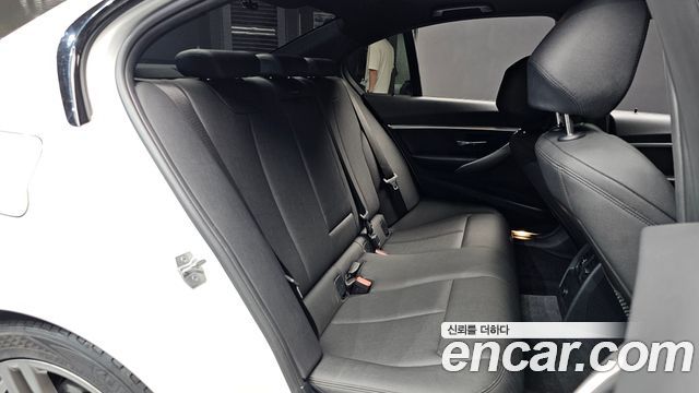 BMW 3 Series (F30) 320i M Sport Shadow 2018 — фото 12