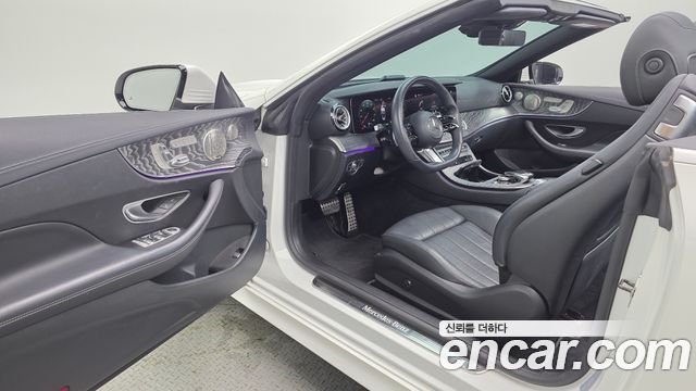 Mercedes-Benz E-Class (W213) E450 4MATIC Cabriolet 2021 — фото 10