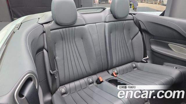 Mercedes-Benz E-Class (W213) E450 4MATIC Cabriolet 2021 — фото 15