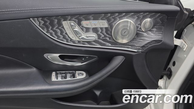 Mercedes-Benz E-Class (W213) E450 4MATIC Cabriolet 2021 — фото 20