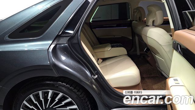 Hyundai Grandeur (GN7) 3.5 Gasoline 2WD Calligraphy 2023 — фото 12
