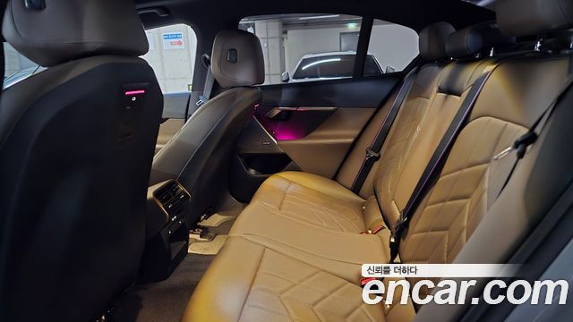 BMW 5 Series (G60) 520i Special Edition 2024 — фото 15