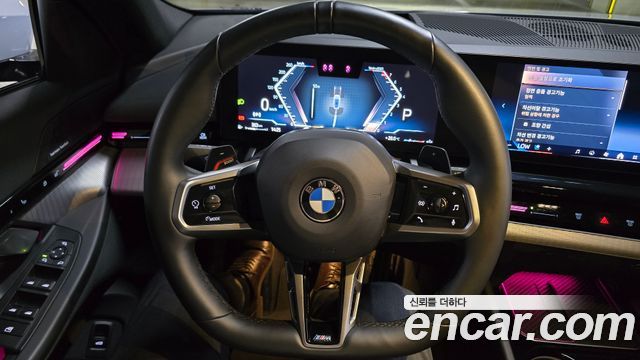 BMW 5 Series (G60) 520i Special Edition 2024 — фото 19
