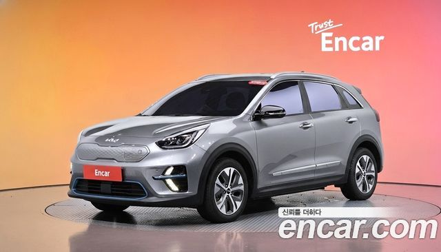 Kia Niro EV Noblesse 2022 — фото 1