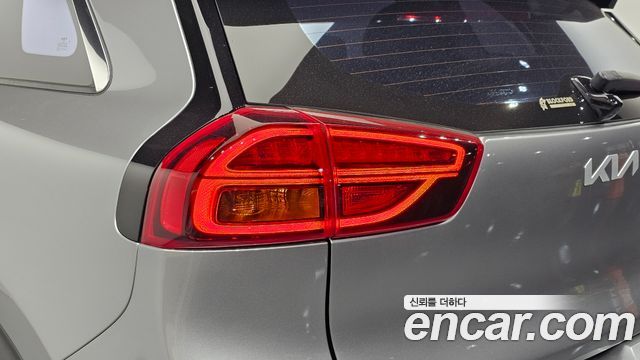 Kia Niro EV Noblesse 2022 — фото 29