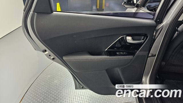 Kia Niro EV Noblesse 2022 — фото 31