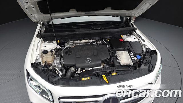 Mercedes-Benz GLB-Class (X247) GLB200 d 2021 — фото 6