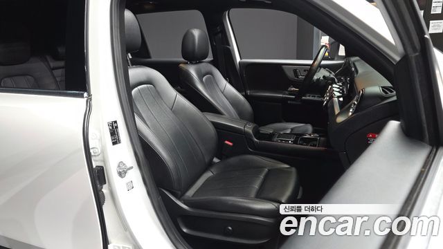 Mercedes-Benz GLB-Class (X247) GLB200 d 2021 — фото 11