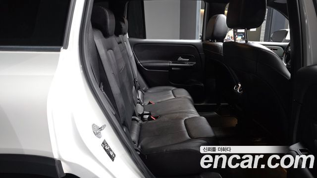 Mercedes-Benz GLB-Class (X247) GLB200 d 2021 — фото 12