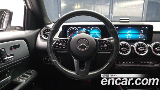 Mercedes-Benz GLB-Class (X247) GLB200 d 2021 — фото 13