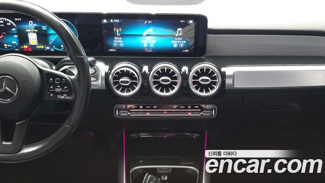 Mercedes-Benz GLB-Class (X247) GLB200 d 2021 — фото 14