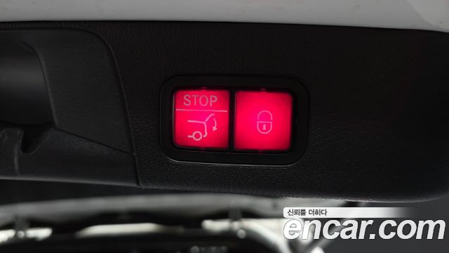 Mercedes-Benz GLB-Class (X247) GLB200 d 2021 — фото 32