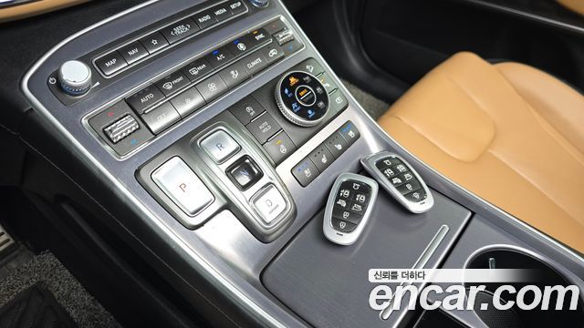 Hyundai Santa Fe Gasoline 2.5T 4WD Calligraphy 2023 — фото 9