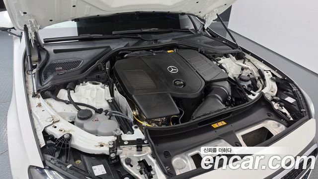 Mercedes-Benz E-Class (W214) E300 4MATIC AMG Line 2024 — фото 6