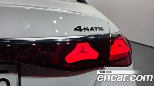 Mercedes-Benz E-Class (W214) E300 4MATIC AMG Line 2024 — фото 29