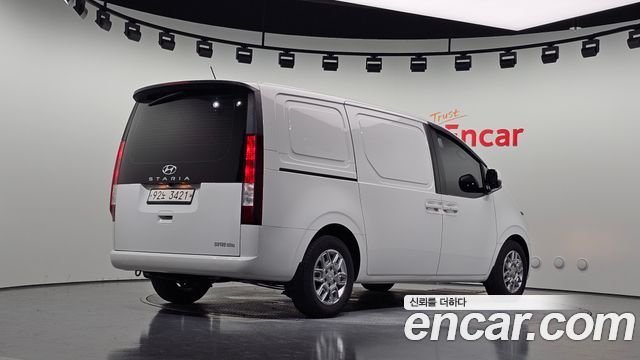 Hyundai Staria Cargo 3-Seater Modern 2022 — фото 2