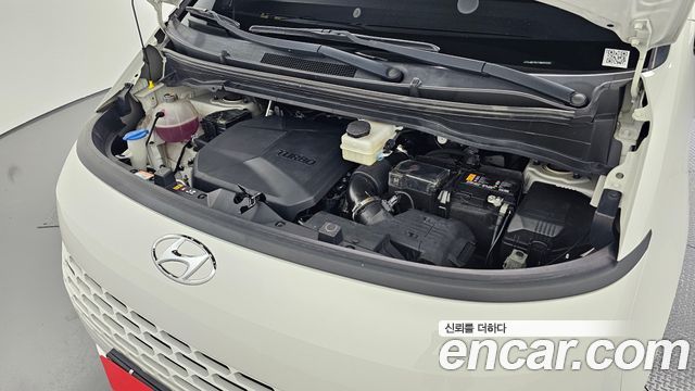 Hyundai Staria Cargo 3-Seater Modern 2022 — фото 6