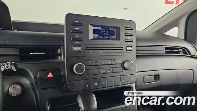Hyundai Staria Cargo 3-Seater Modern 2022 — фото 17