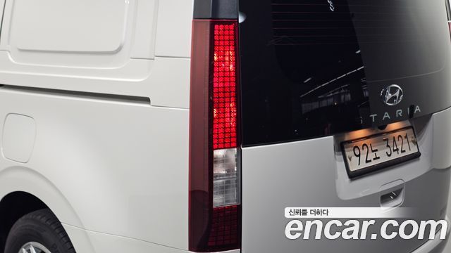 Hyundai Staria Cargo 3-Seater Modern 2022 — фото 23