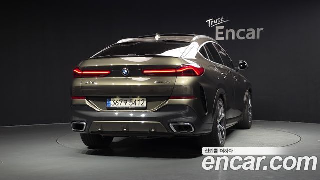 BMW X6 (G06) xDrive40i M Sport 2022 — фото 4