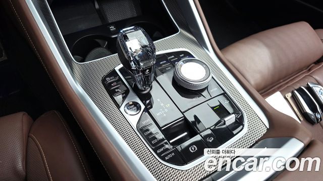 BMW X6 (G06) xDrive40i M Sport 2022 — фото 9