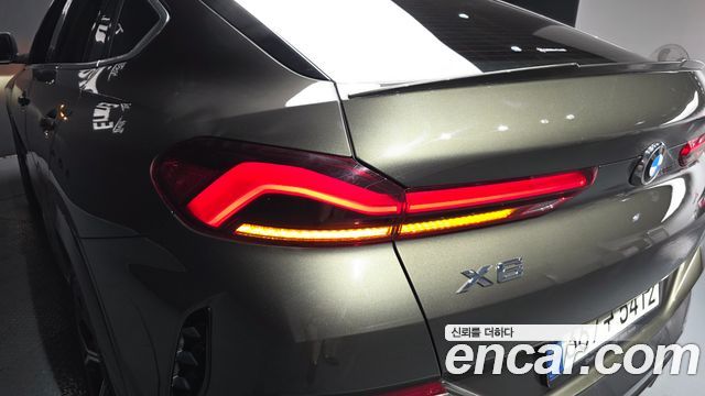 BMW X6 (G06) xDrive40i M Sport 2022 — фото 23