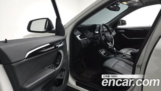 BMW X1 (F48) xDrive 18d Premium 2019 — фото 10