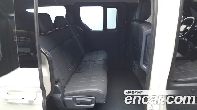 Kia PV5 Passenger 5 Seater Plus 2026 — фото 11