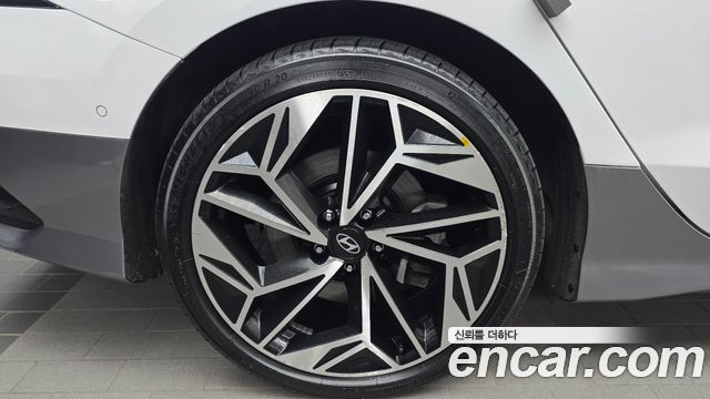 Hyundai Ioniq 6 Long Range Prestige 2023 — фото 5