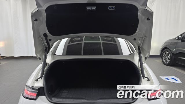 Hyundai Ioniq 6 Long Range Prestige 2023 — фото 30