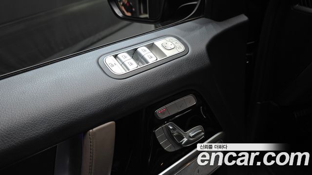 Mercedes-Benz G-Class (W463b) G400d 2023 — фото 14