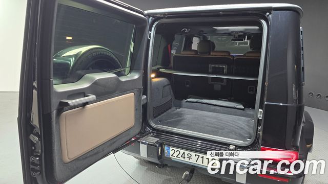 Mercedes-Benz G-Class (W463b) G400d 2023 — фото 20