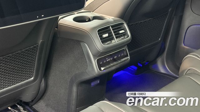 Mercedes-Benz GLS-Class (X167) GLS580 4MATIC 2025 — фото 18