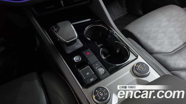 Volkswagen Touareg (III) 3.0 TDI Prestige 2020 — фото 9