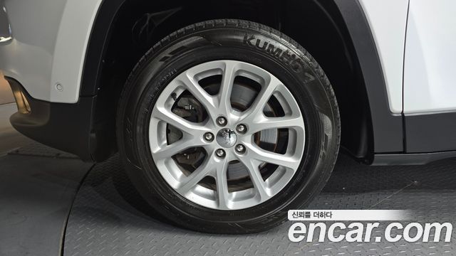 Jeep Cherokee (KL) 2.4 Longitude AWD 2017 — фото 5