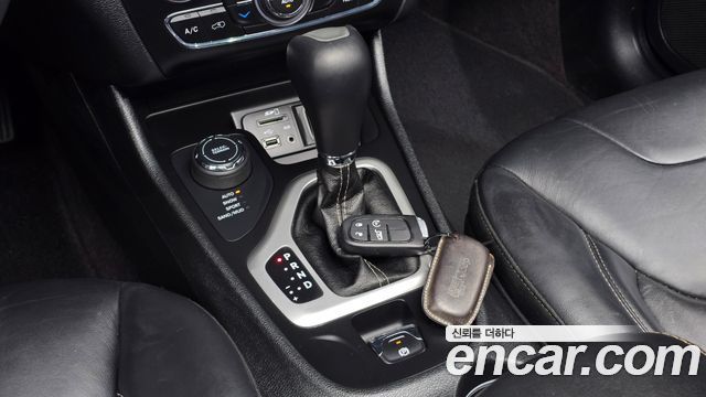 Jeep Cherokee (KL) 2.4 Longitude AWD 2017 — фото 9
