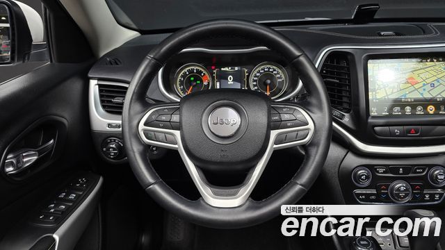 Jeep Cherokee (KL) 2.4 Longitude AWD 2017 — фото 13
