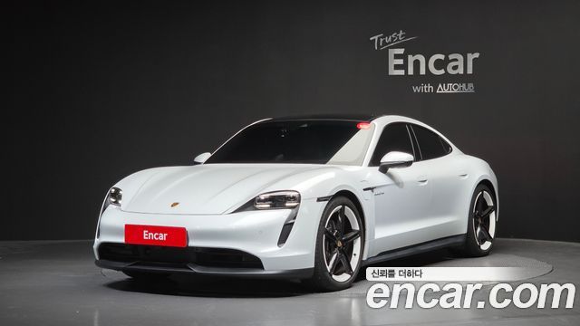 Porsche Taycan Base