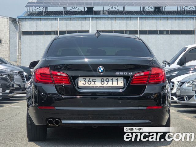 BMW 5 Series (F10) 520d 2011 — фото 6