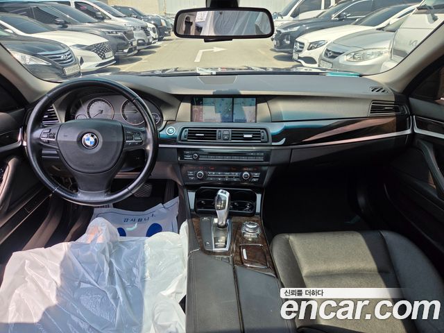 BMW 5 Series (F10) 520d 2011 — фото 9